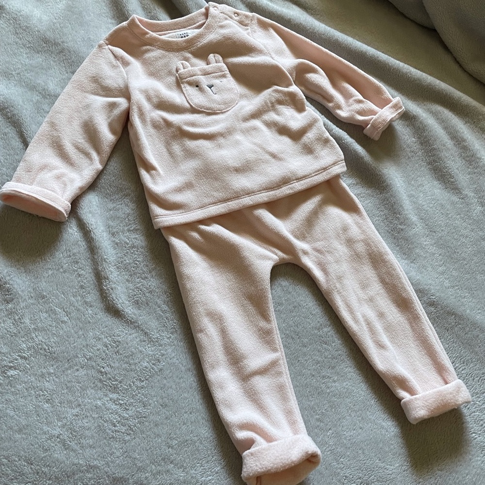 Baby GAP 2-piece set